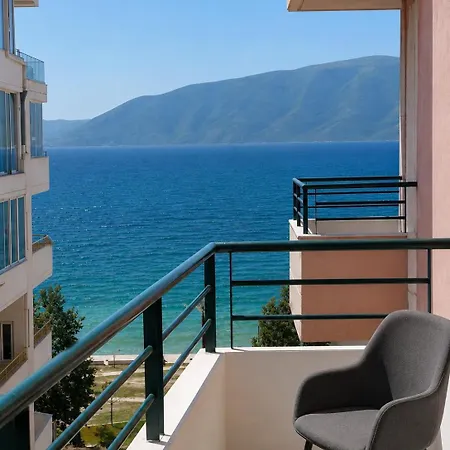 Azure Coast Seaside Grey 公寓 Vlorë